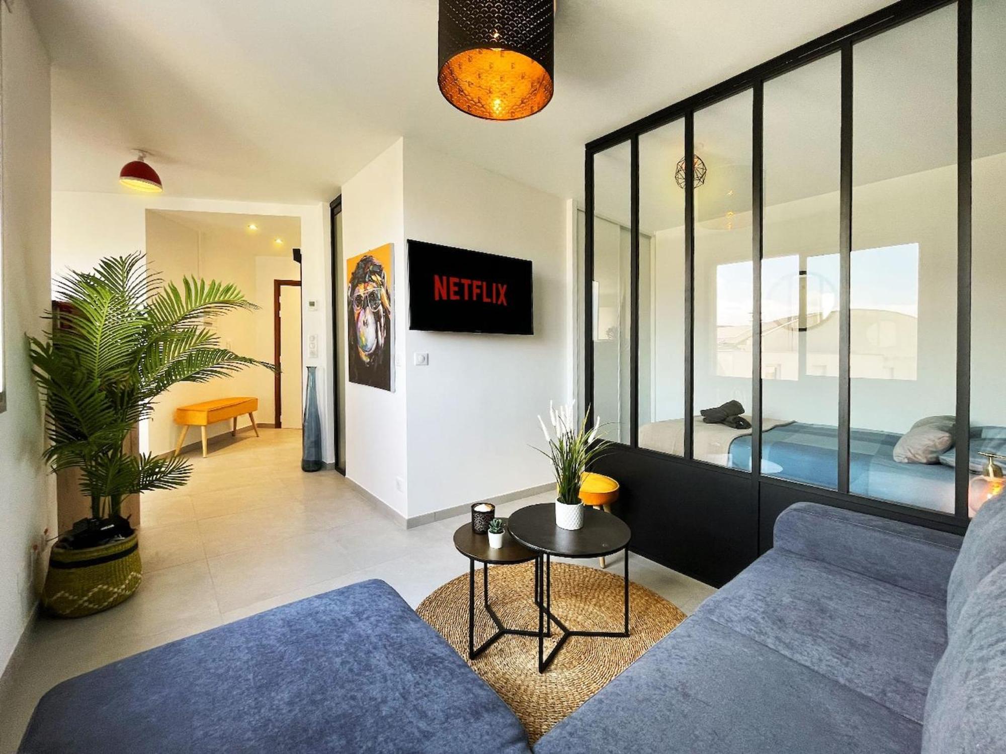 Homey Superchill - Appartement Moderne Et Tout Equipe - Netflix Et Wifi Inclus - Situe En Hyper-Centre - Proche Geneve 安纳马斯 外观 照片